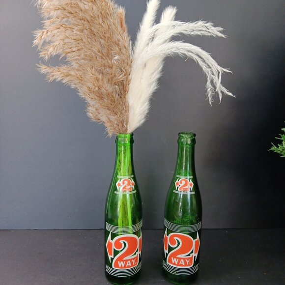 Vintage 2 WAY 10 Oz Glass Pop Bottle Pair Of 2pcs Rare Bottles! - Picture 2 of 13